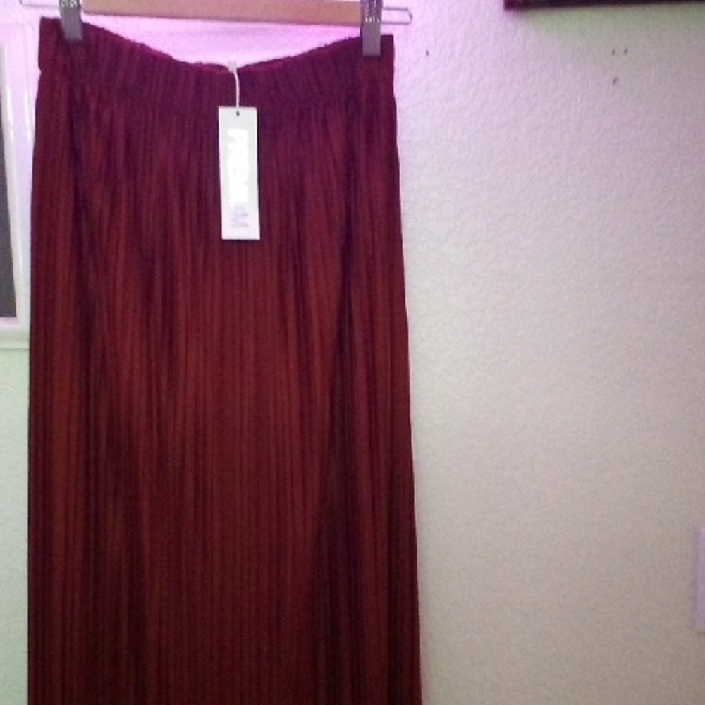 Red Maxi Skirt with Pleated Design for Resort Wear